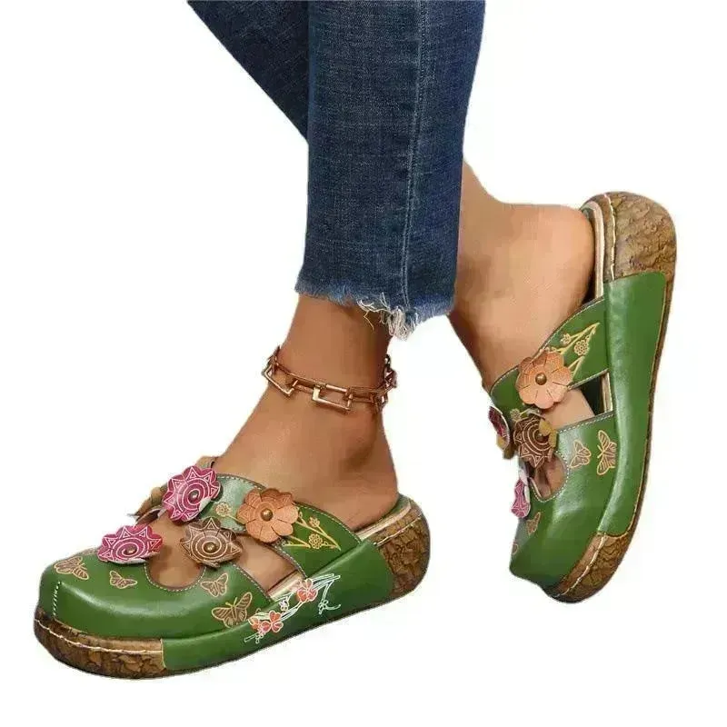 Closed-toe Women Non-slip Floral Slippers