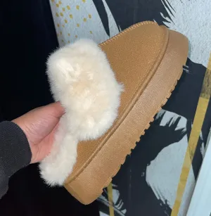COMFY SLIPPERS