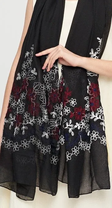 Daisy Embroidery Hijab  