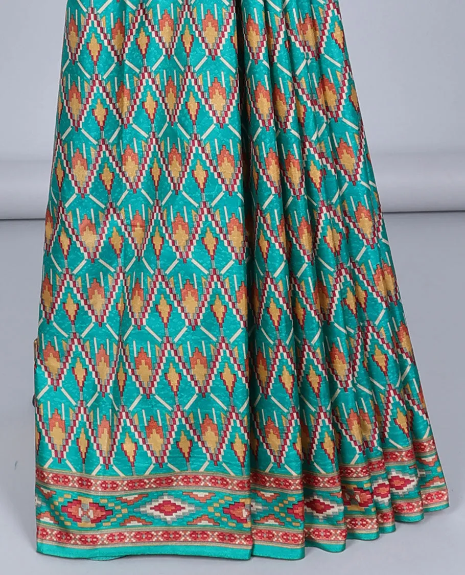 Green geometric printed semi-banaras printed saree, self-border & pallu of geometric patterns