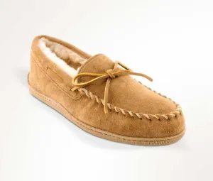 Minnetonka Men's Sheepskin Hardsole Moccasin Slipper